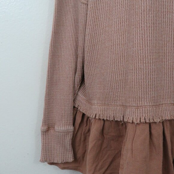Free People Size Small Waffle Knit Tunic Top Ruffle Hem Relaxed Tan - Picture 4 of 6